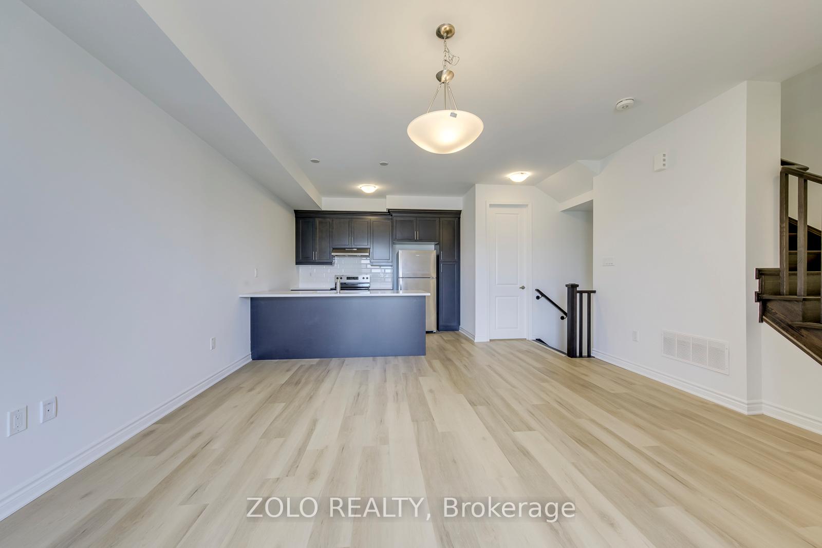 Photo 12 of 1572 Rutland Crescent, Milton, Bowes — HOMEH