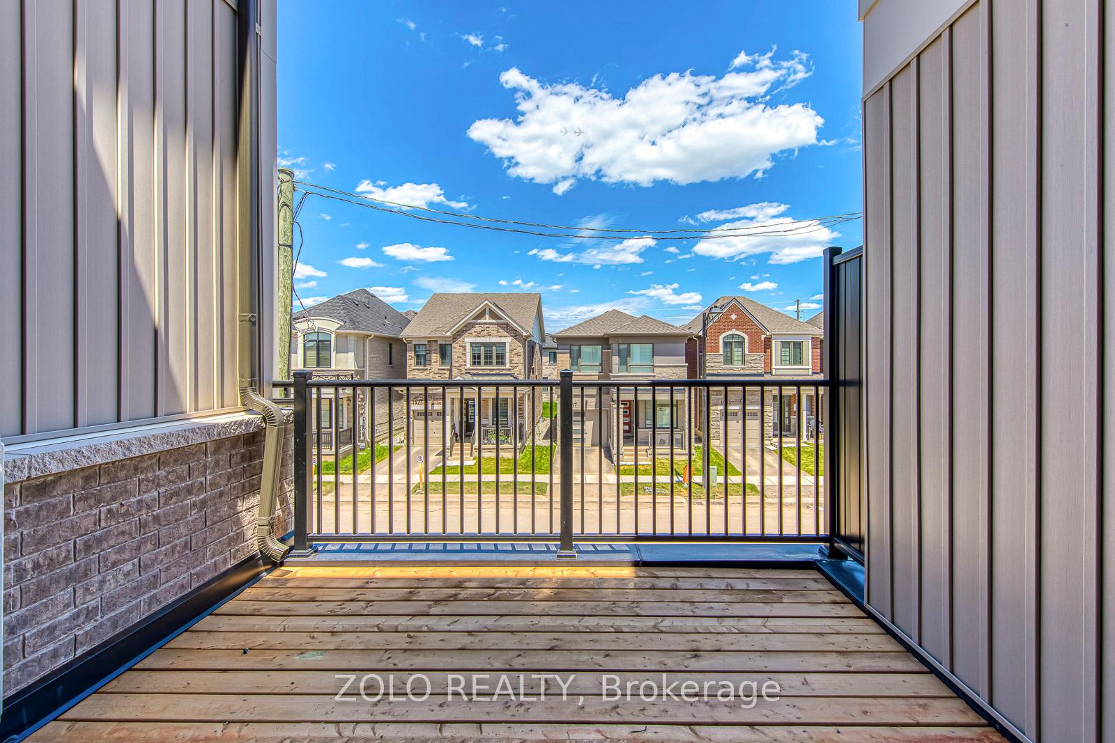 Photo 13 of 1572 Rutland Crescent, Milton, Bowes — HOMEH