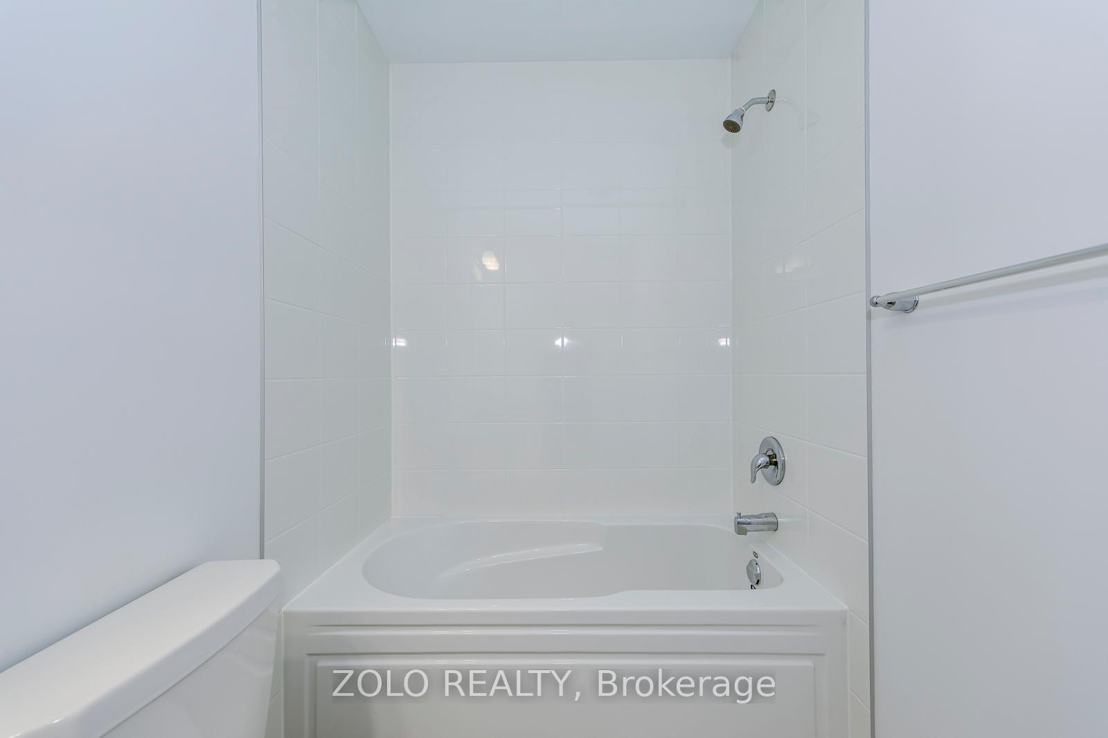 Photo 19 of 1572 Rutland Crescent, Milton, Bowes — HOMEH