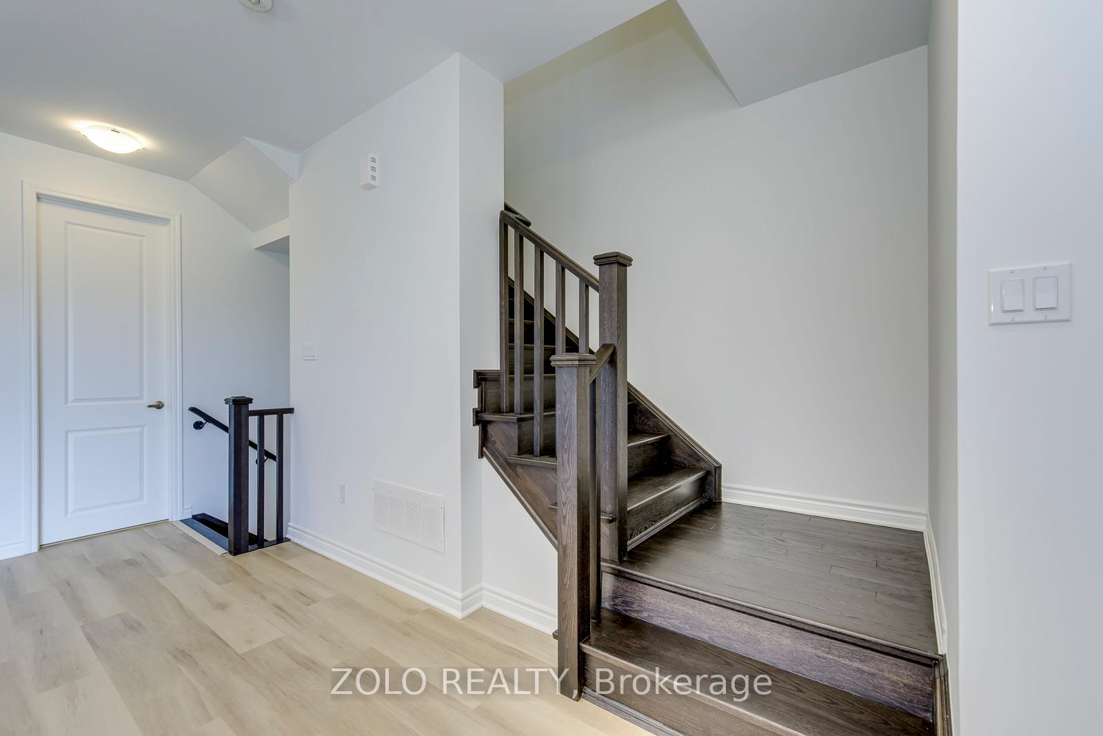 Photo 20 of 1572 Rutland Crescent, Milton, Bowes — HOMEH