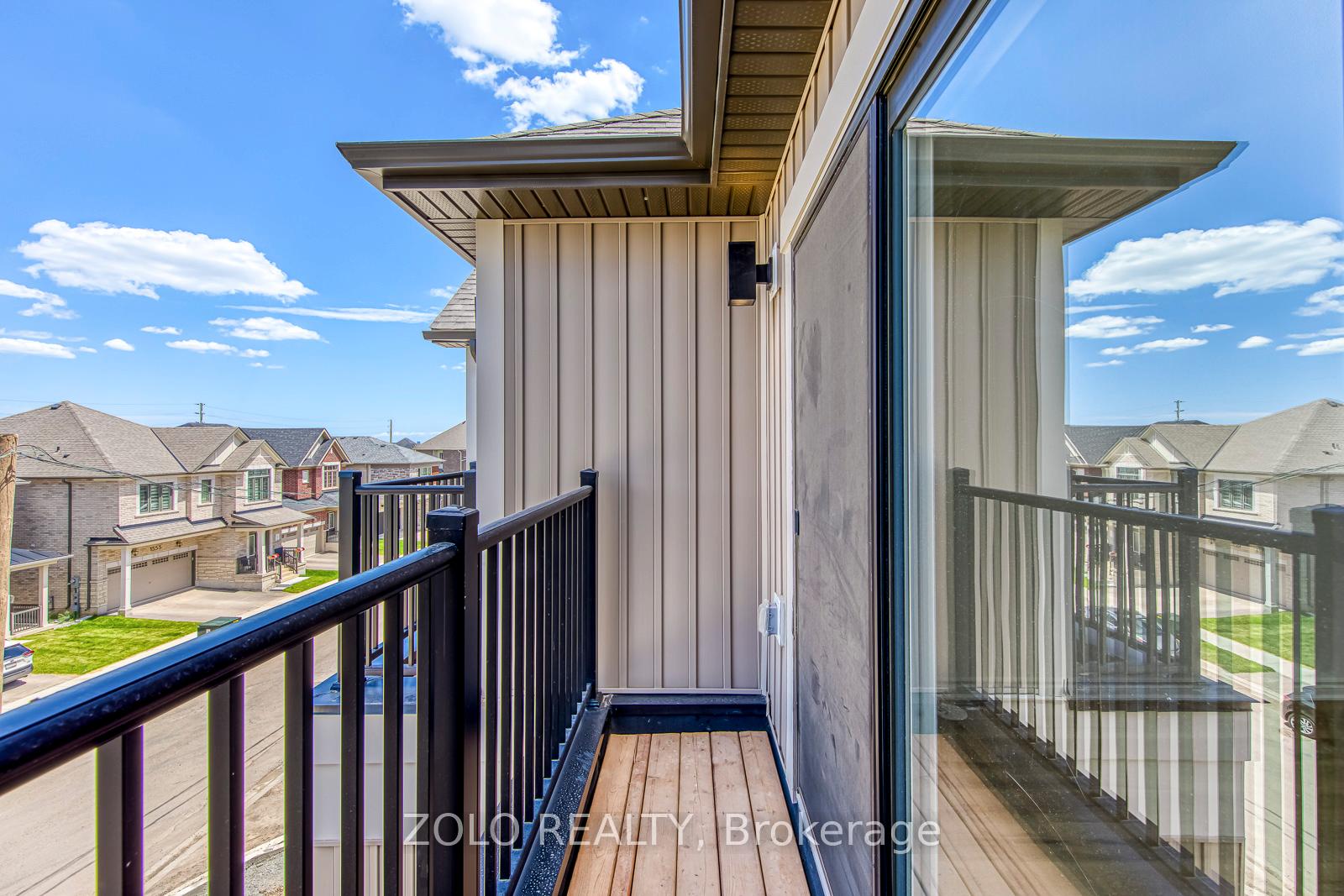 Photo 26 of 1572 Rutland Crescent, Milton, Bowes — HOMEH