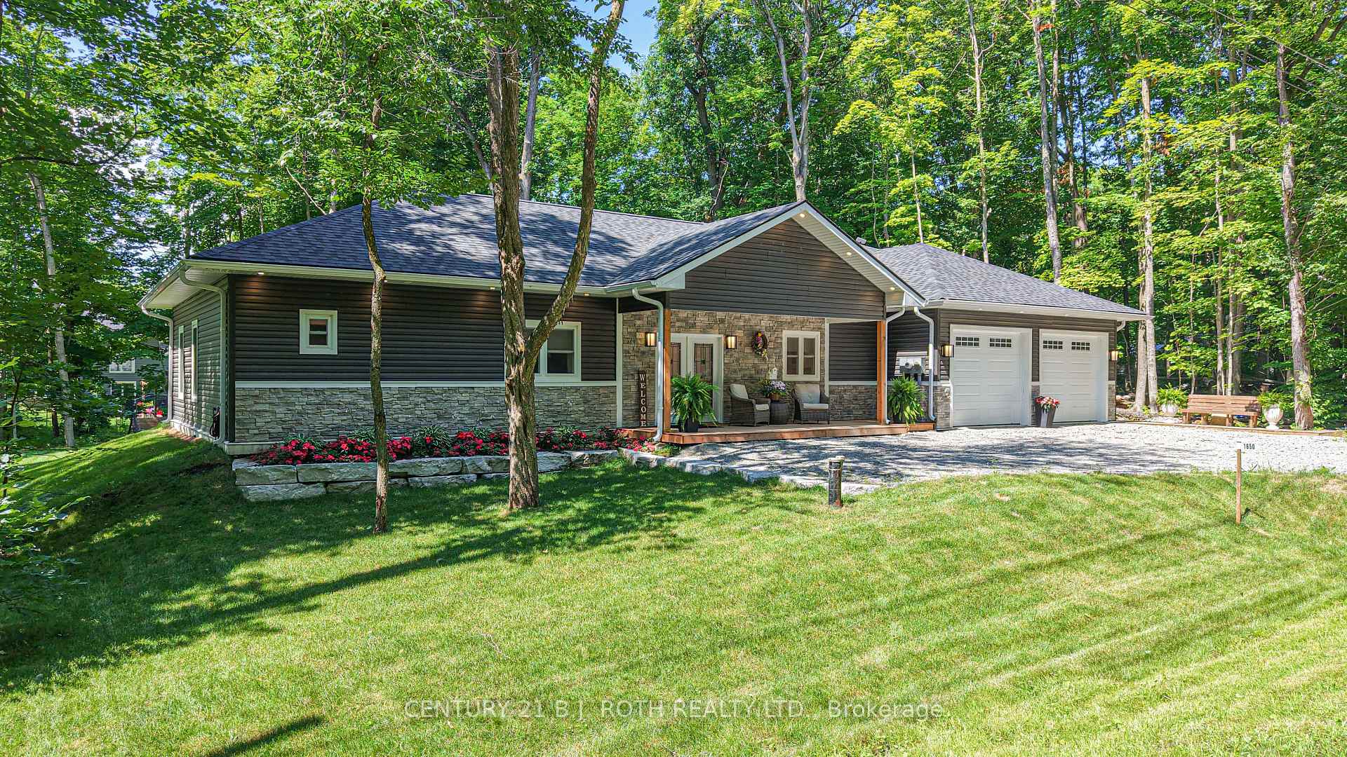 Photo of 1650 Trader Cowan Road