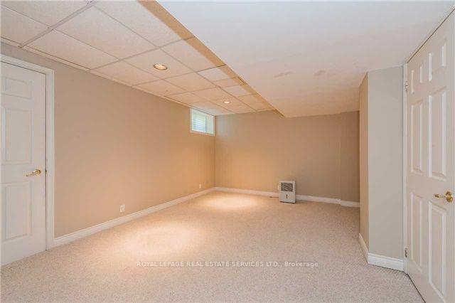 Photo 15 of 248 Snowden Road, Oakville, Bronte — HOMEH
