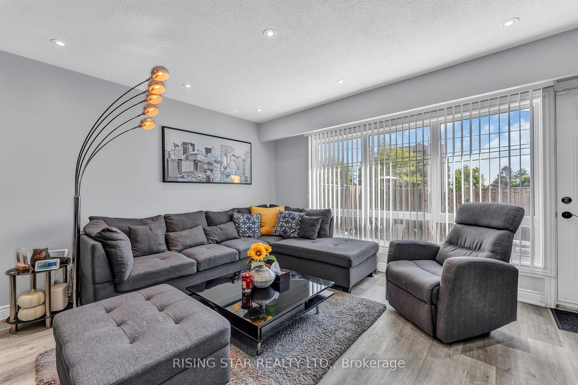 Photo 13 of Unit 2, 7440 Goreway Drive, Mississauga, Malton — HOMEH