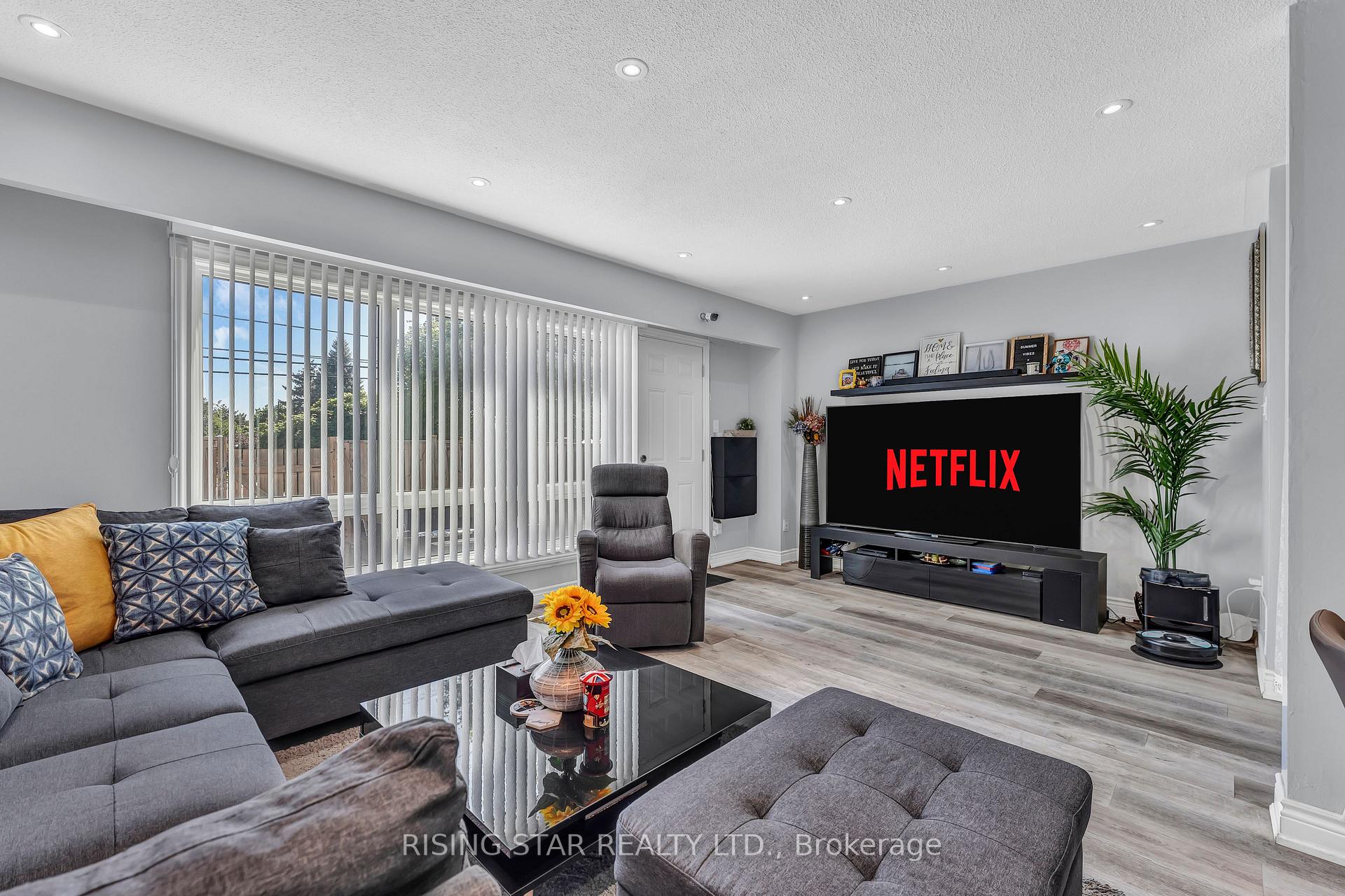 Photo 14 of Unit 2, 7440 Goreway Drive, Mississauga, Malton — HOMEH