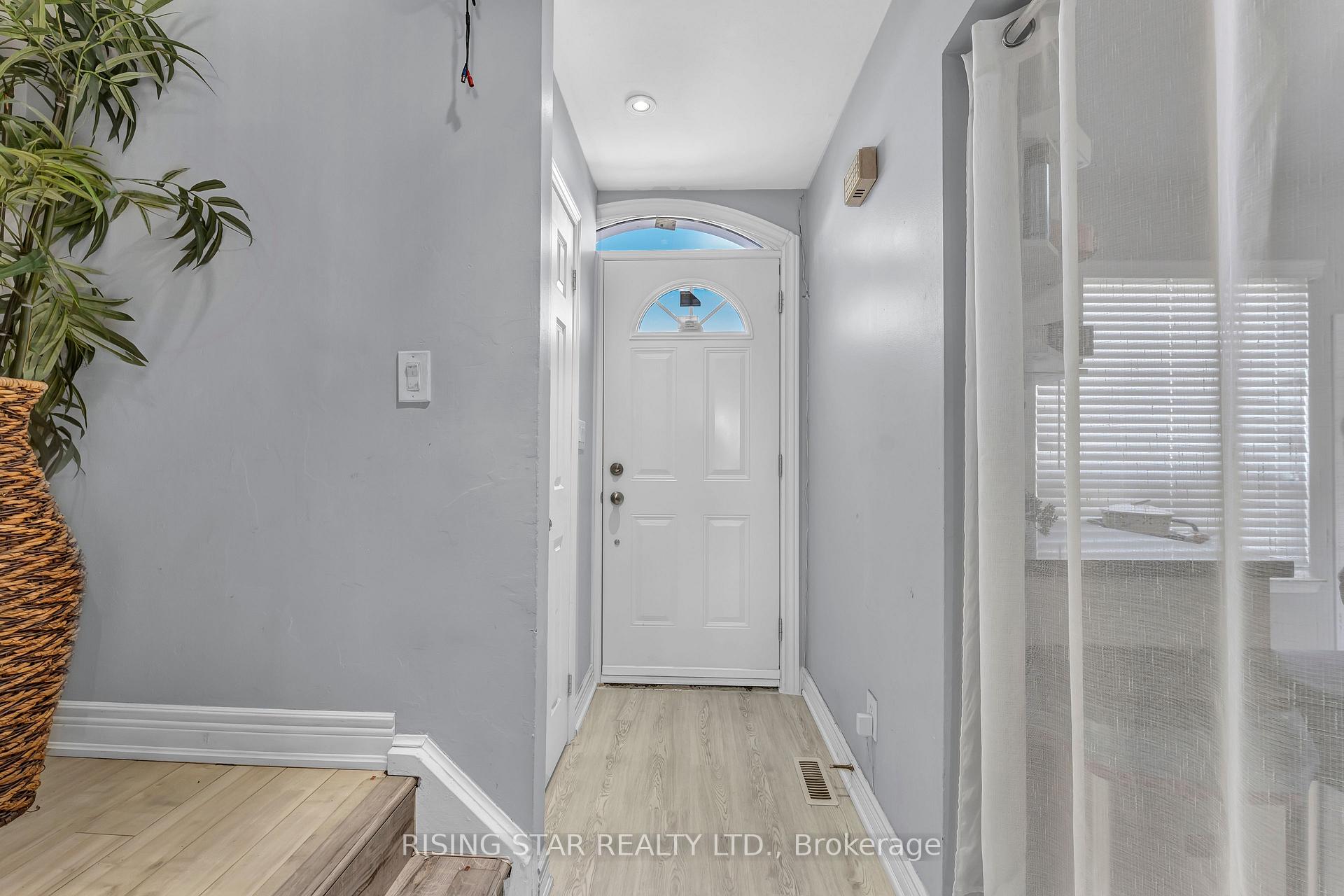 Photo 18 of Unit 2, 7440 Goreway Drive, Mississauga, Malton — HOMEH