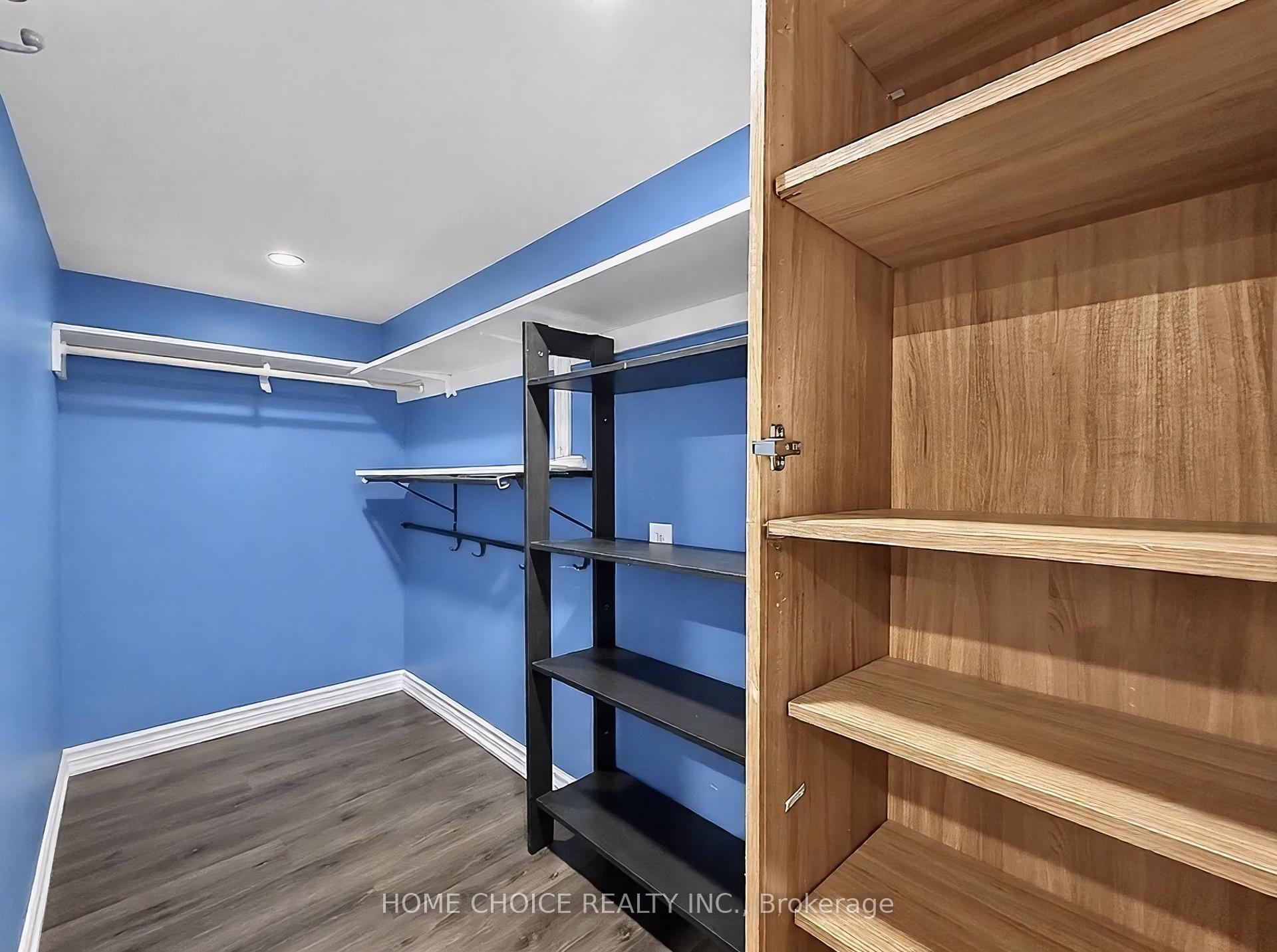 Photo 35 of 38 Robbinstone Drive, Scarborough, Malvern — HOMEH