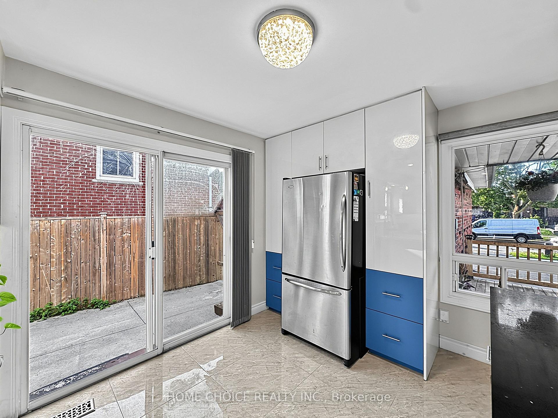 Photo 15 of 38 Robbinstone Drive, Scarborough, Malvern — HOMEH