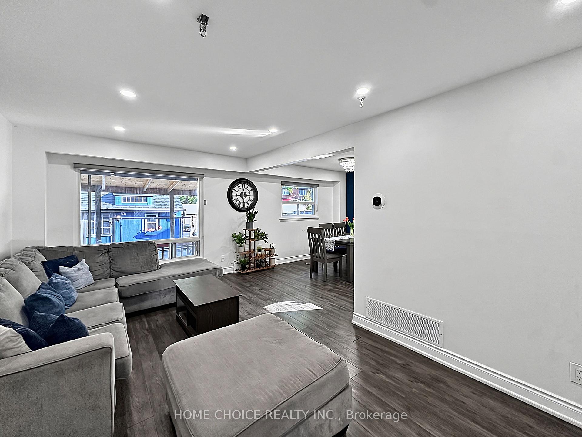Photo 8 of 38 Robbinstone Drive, Scarborough, Malvern — HOMEH