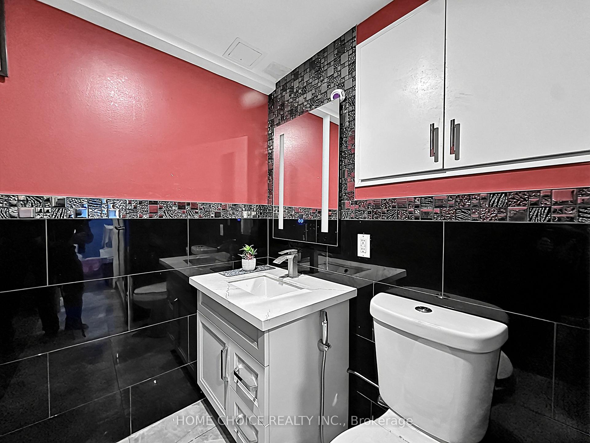 Photo 36 of 38 Robbinstone Drive, Scarborough, Malvern — HOMEH