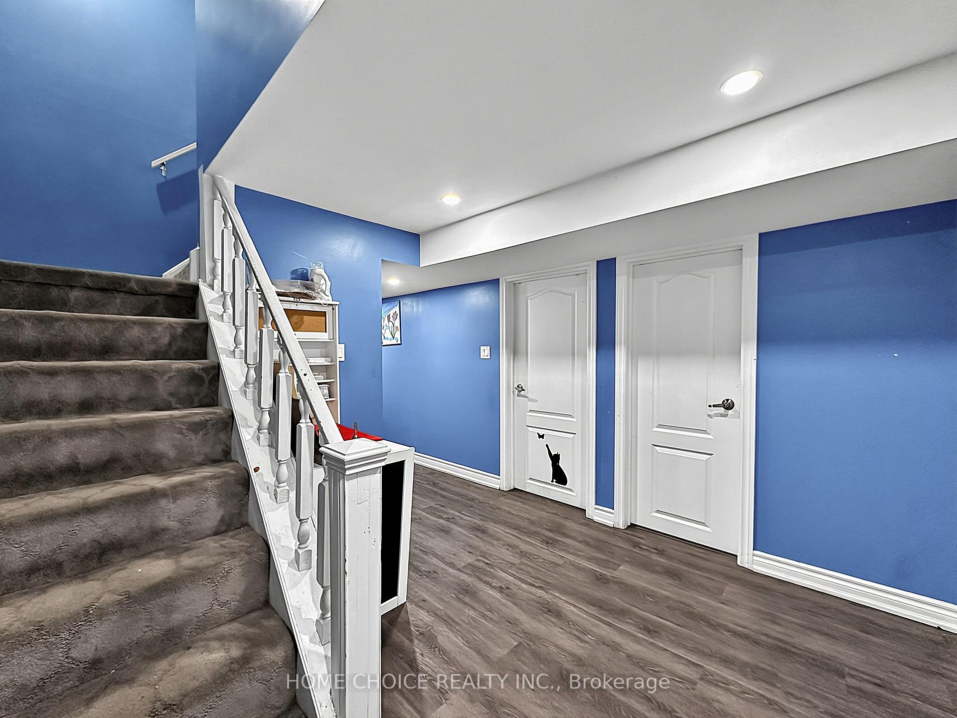 Photo 32 of 38 Robbinstone Drive, Scarborough, Malvern — HOMEH