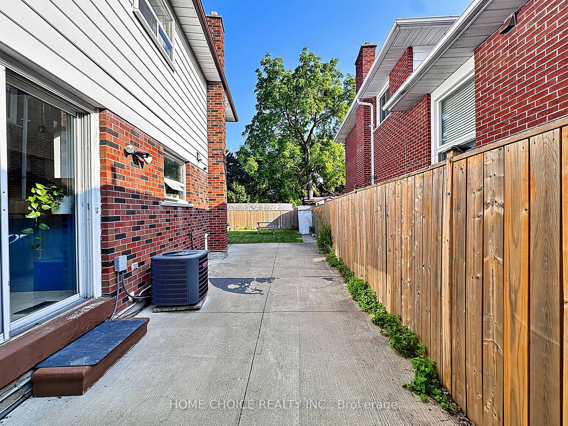 Photo 47 of 38 Robbinstone Drive, Scarborough, Malvern — HOMEH