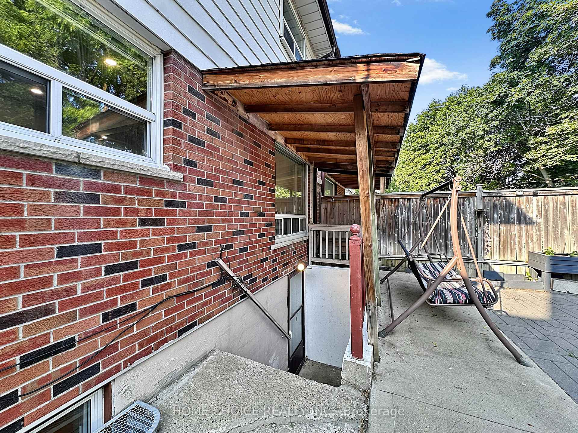 Photo 43 of 38 Robbinstone Drive, Scarborough, Malvern — HOMEH