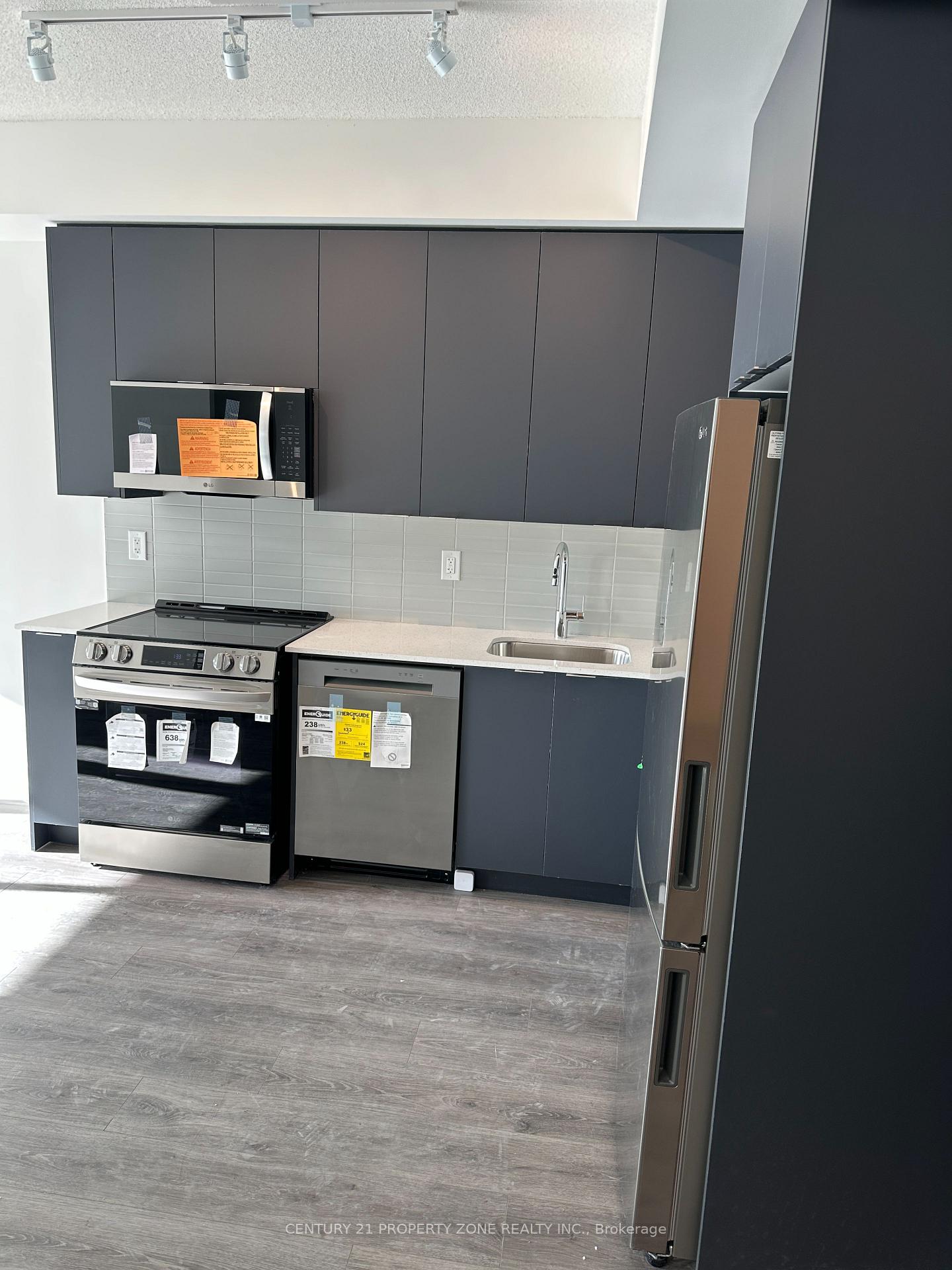 Photo 9 of Unit 616, 225 Malta Avenue, Brampton, Fletcher's Creek South — HOMEH