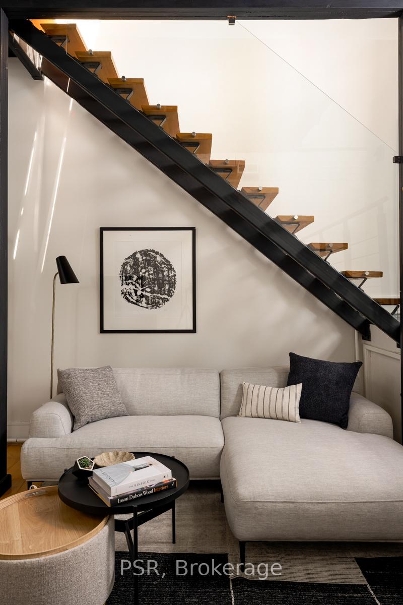 Photo 7 of Unit 8, 20 Brockton Avenue, Toronto, Little Portugal — HOMEH