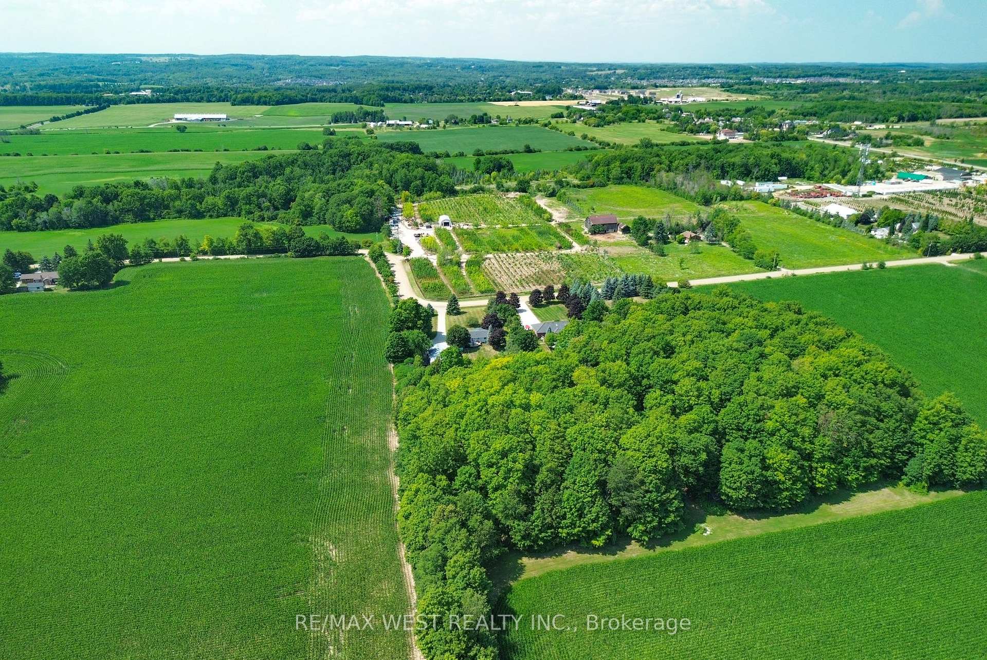 Photo 32 of 5775 Boston Mills Road, Caledon, Caledon East — HOMEH