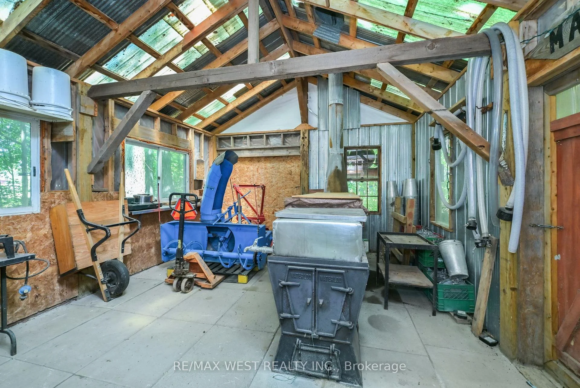 Photo 39 of 5775 Boston Mills Road, Caledon, Caledon East — HOMEH