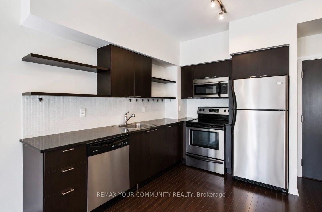 Photo 4 of Unit 819, 35 Hayden Street, Toronto, Church-Yonge Corridor — HOMEH