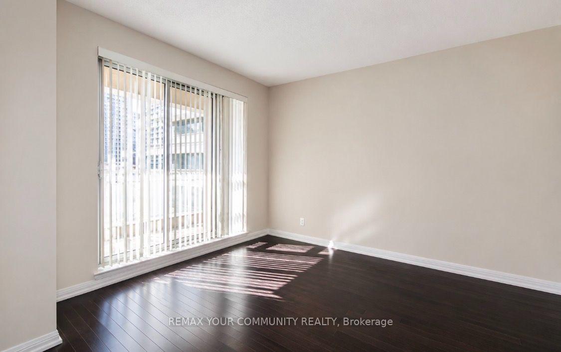 Photo 5 of Unit 819, 35 Hayden Street, Toronto, Church-Yonge Corridor — HOMEH