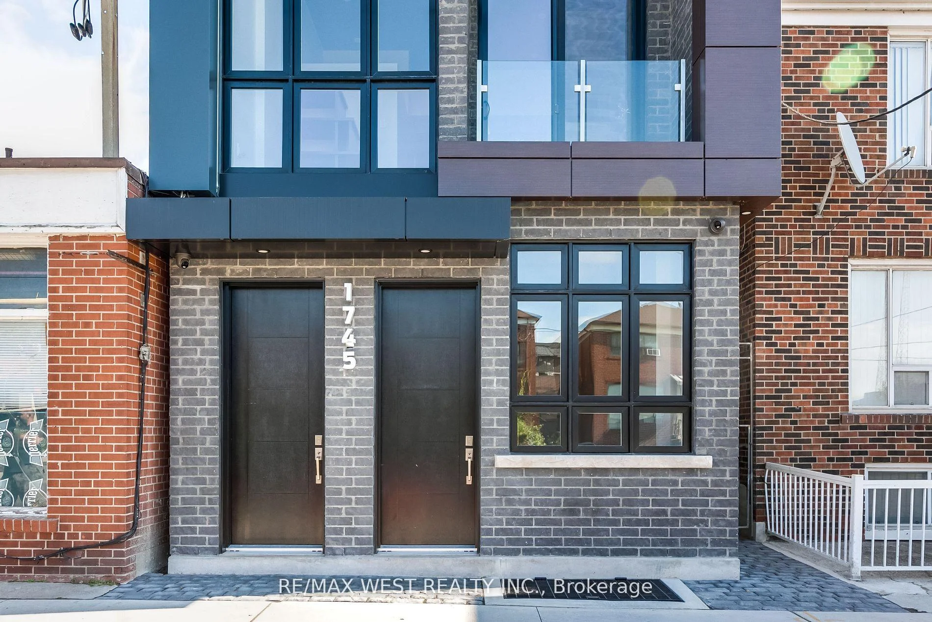 Photo 3 of Unit 4, 1745 Keele Street, Toronto, Keelesdale-Eglinton West — HOMEH