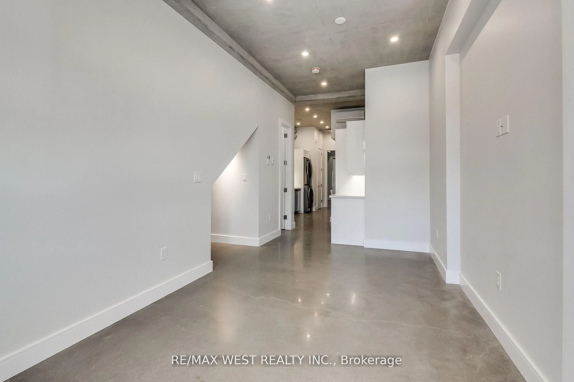 Photo 11 of Unit 4, 1745 Keele Street, Toronto, Keelesdale-Eglinton West — HOMEH
