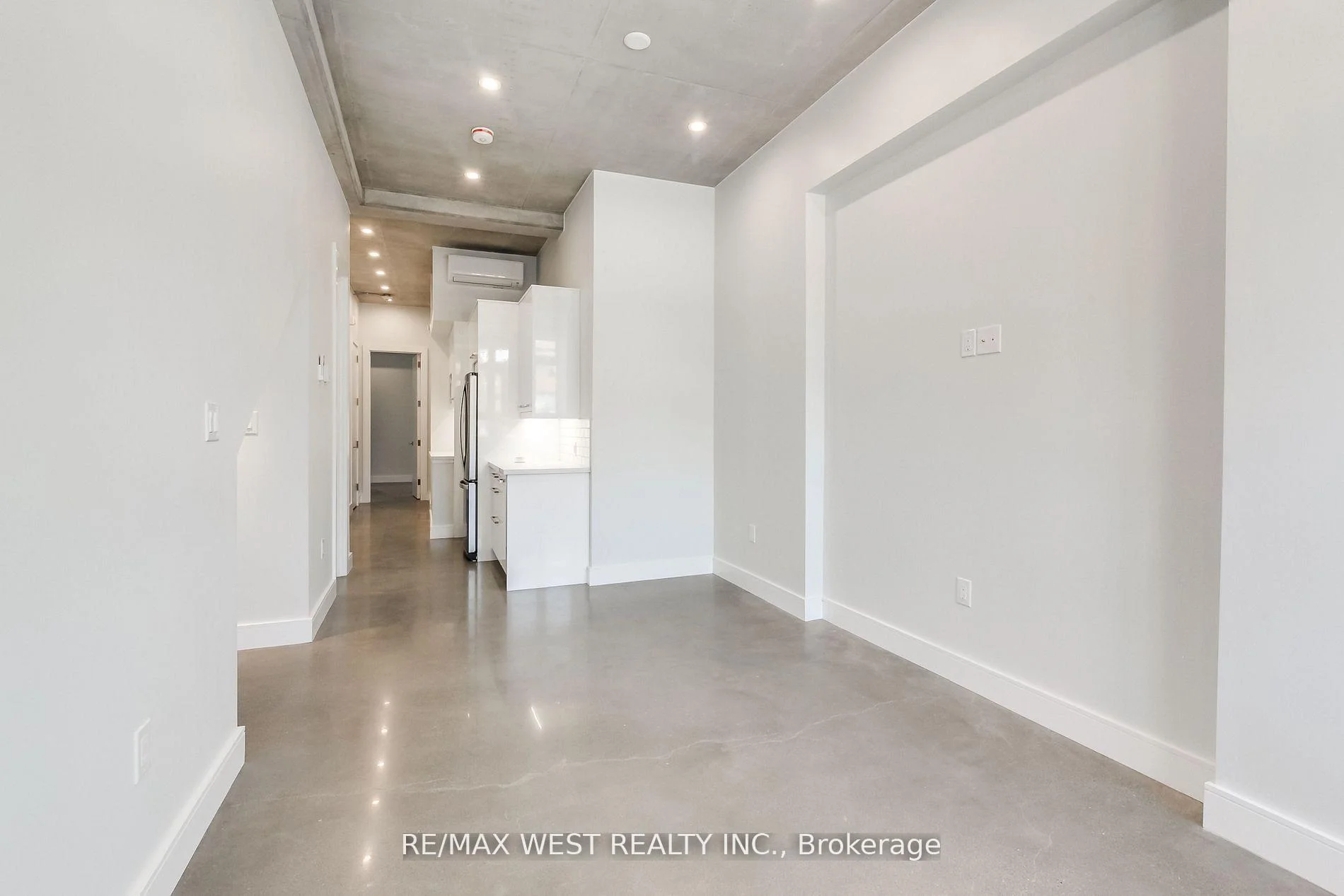 Photo 12 of Unit 4, 1745 Keele Street, Toronto, Keelesdale-Eglinton West — HOMEH