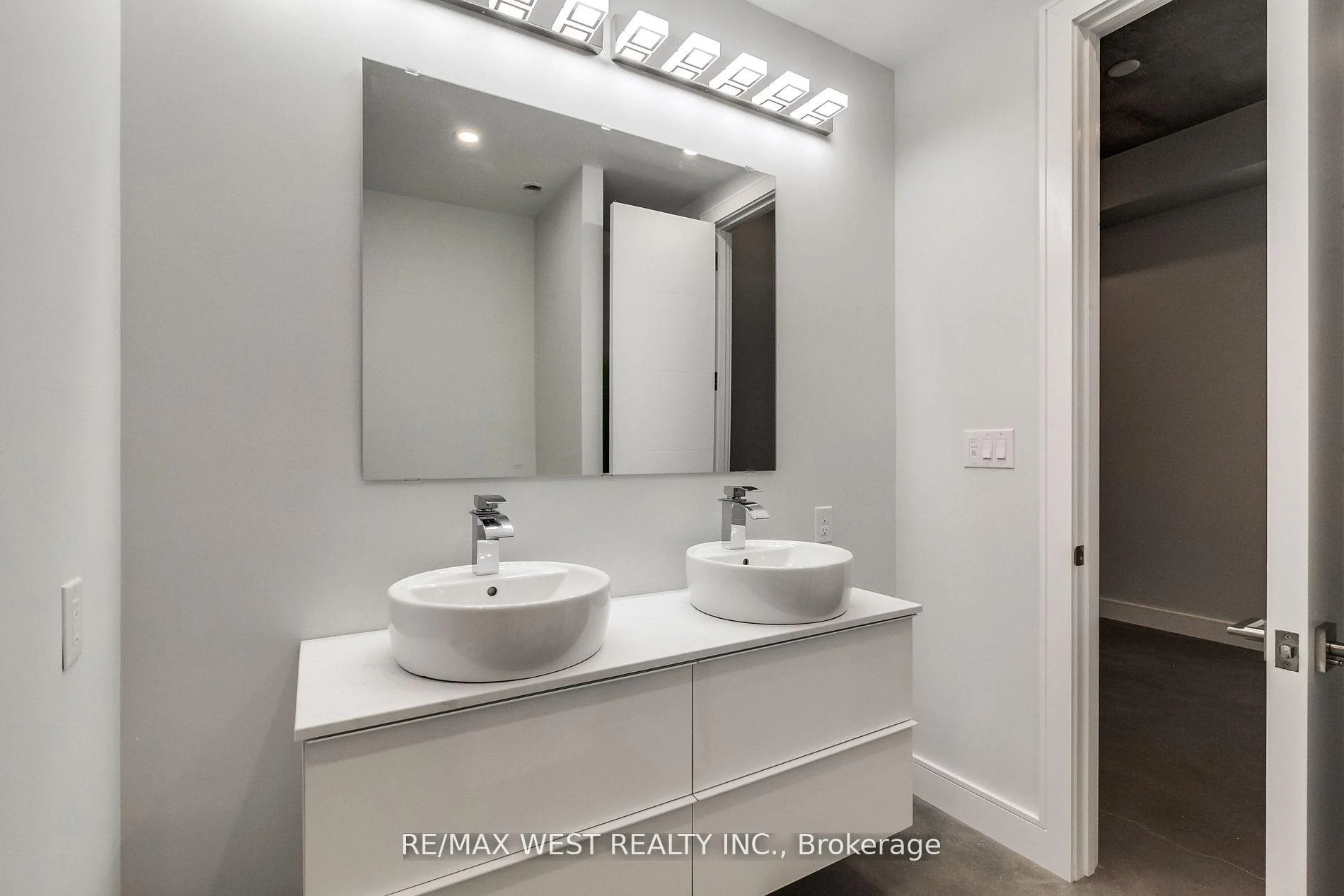 Photo 25 of Unit 4, 1745 Keele Street, Toronto, Keelesdale-Eglinton West — HOMEH