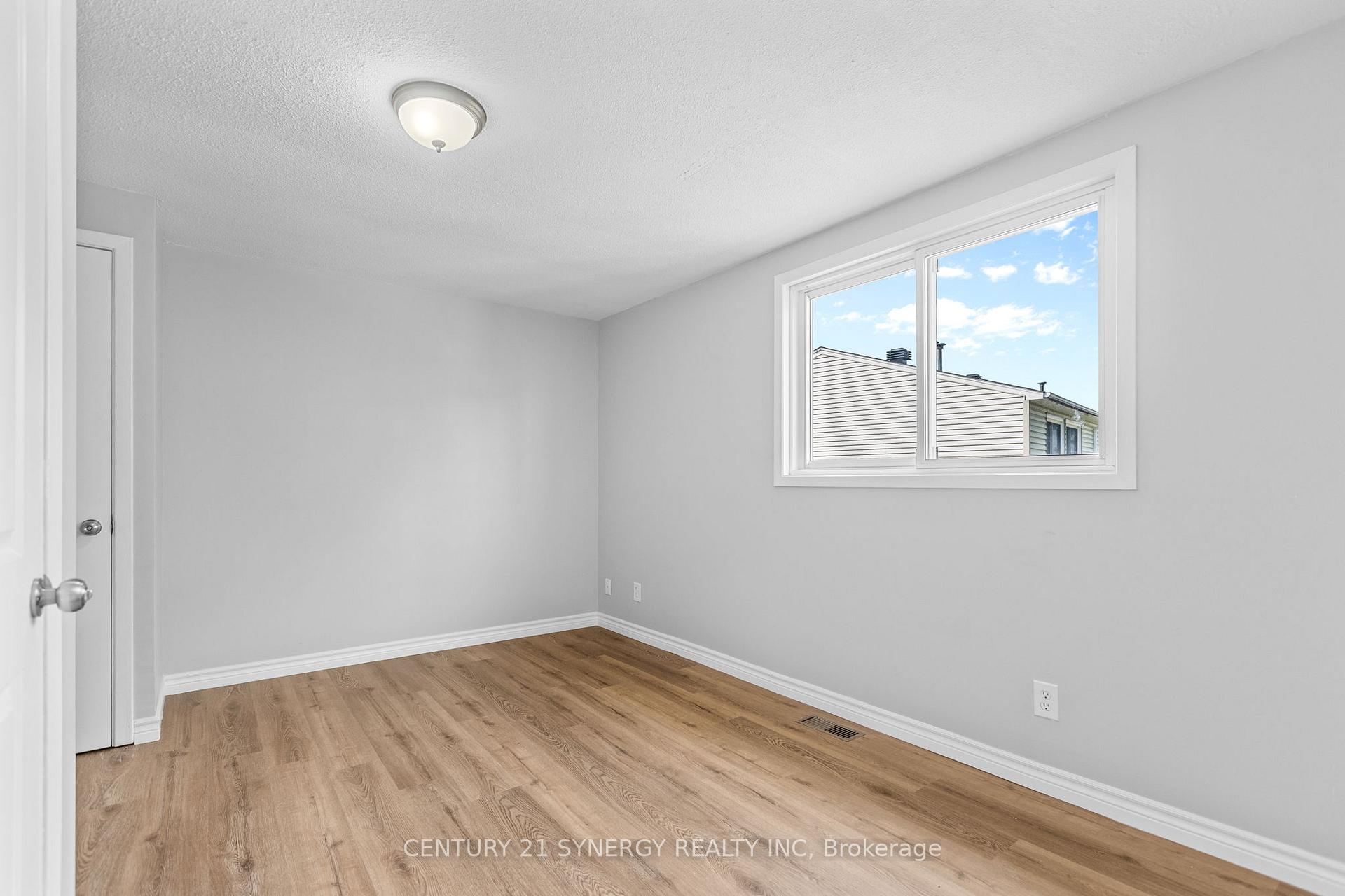 Photo 16 of Unit C, 1472 Heatherington Road, Ottawa, Heron Gate/Industrial Park — HOMEH