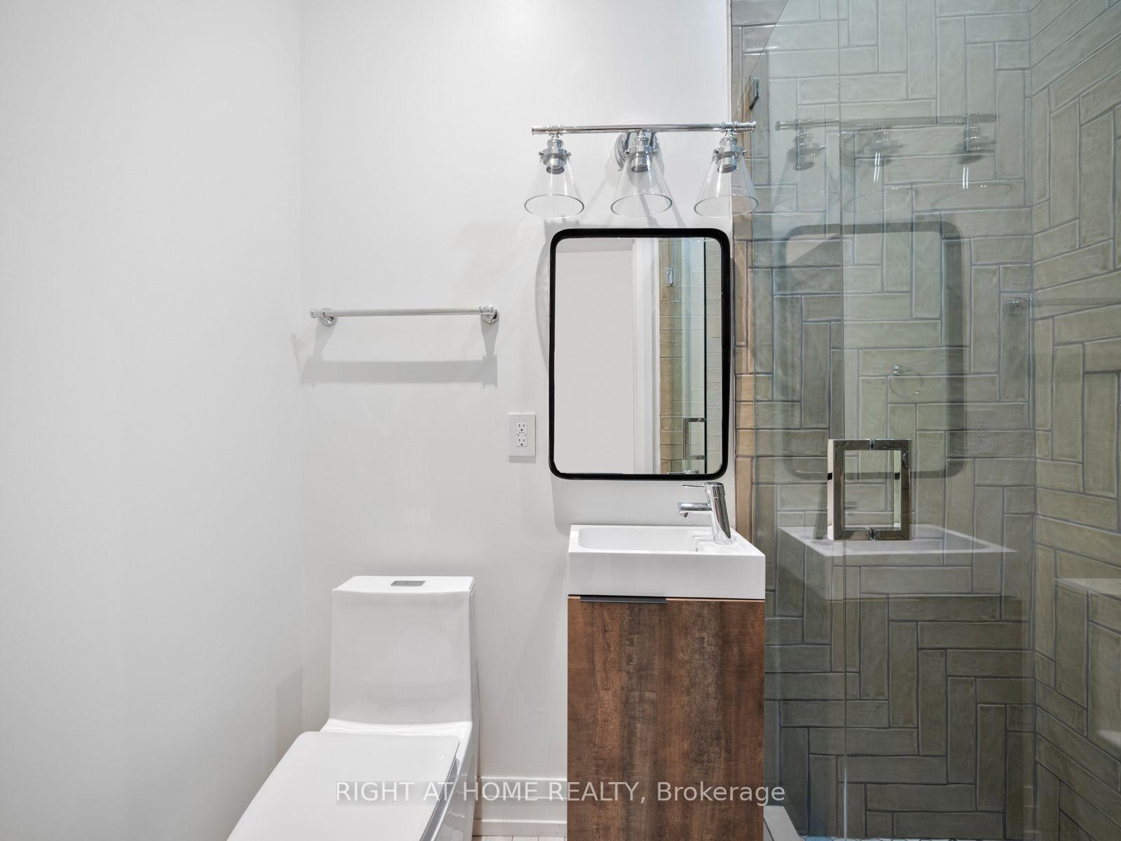 Photo 9 of Unit Unit 1, 94 Concord Avenue E, Toronto, Palmerston-Little Italy — HOMEH