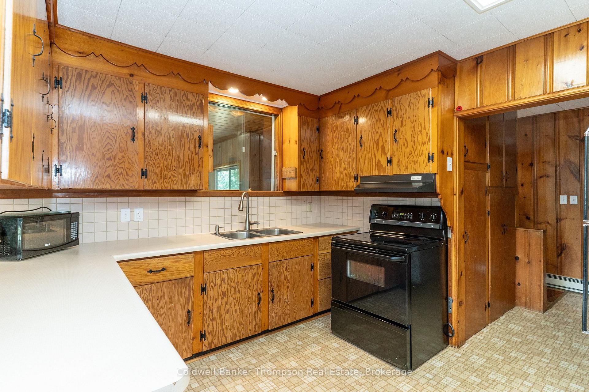 Photo 7 of 245 James Camp Road, Burk's Falls — HOMEH
