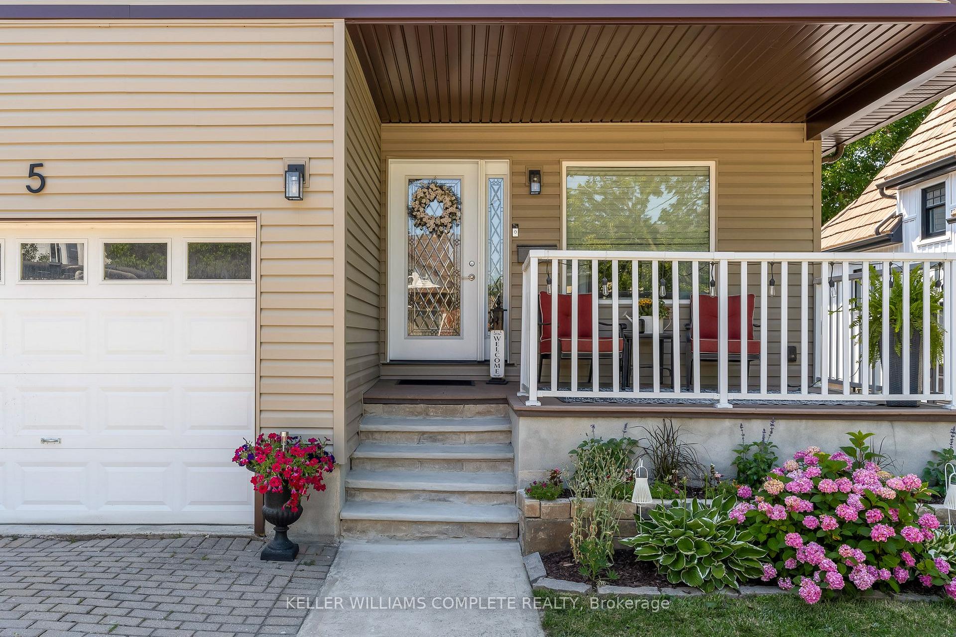 Photo 3 of 5 Bruce Street, St. Catharines, Downtown — HOMEH