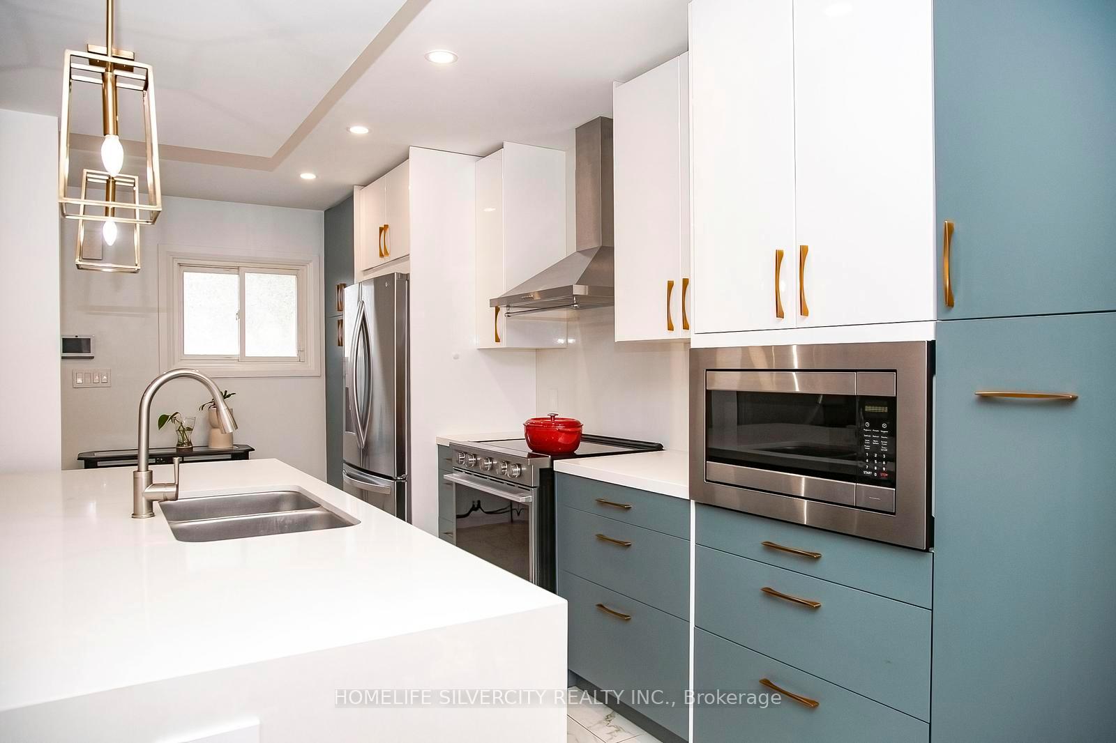 Photo 19 of 21 Mitchell Avenue, Brampton, Heart Lake West — HOMEH