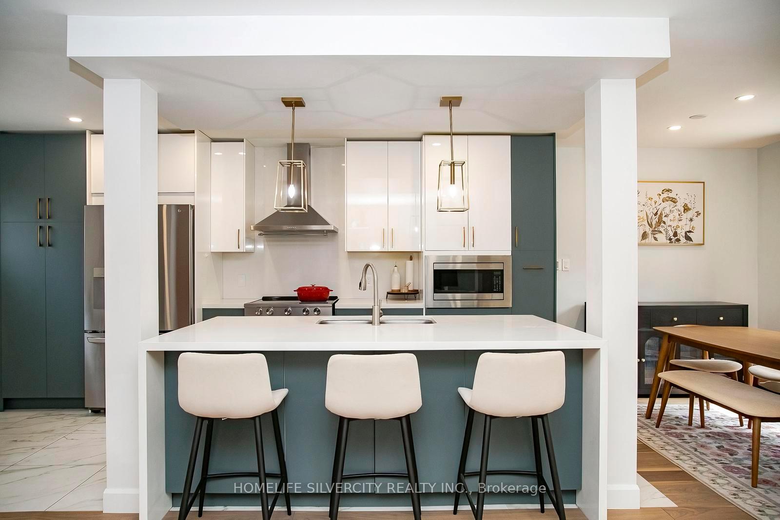 Photo 20 of 21 Mitchell Avenue, Brampton, Heart Lake West — HOMEH