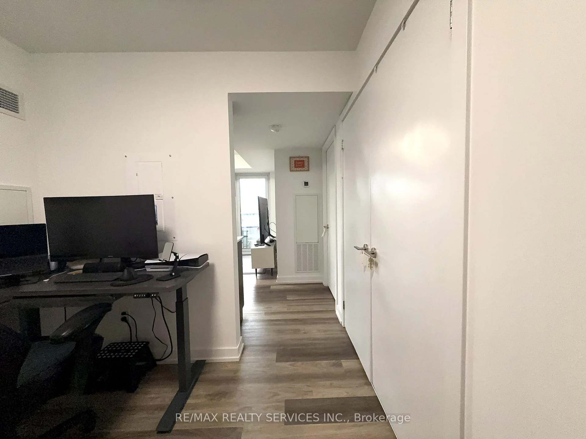 Photo 13 of 1480 Bayly Street, Pickering, Bay Ridges — HOMEH