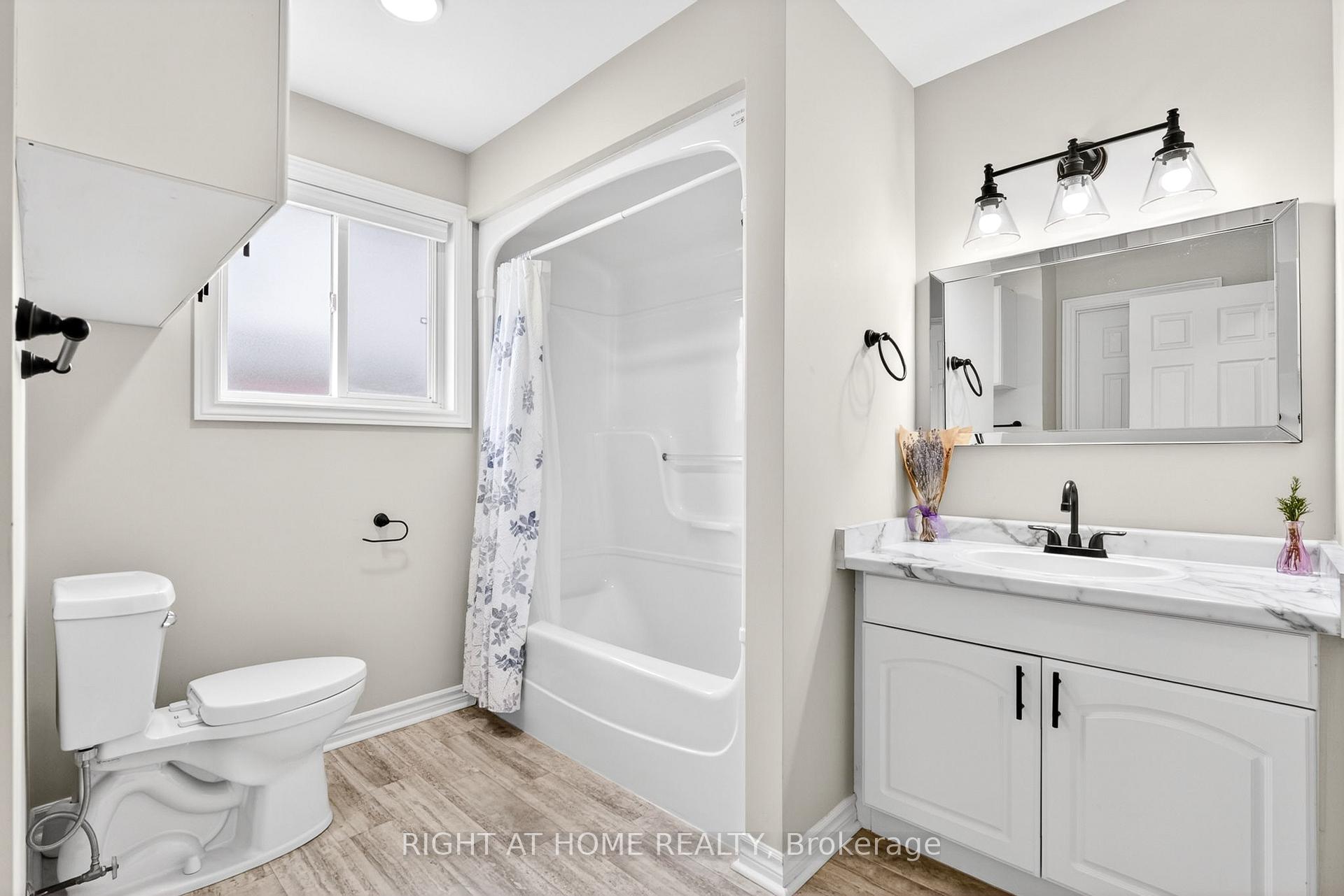 Photo 20 of 5524 Fraser Street, Niagara Falls, Cherrywood — HOMEH