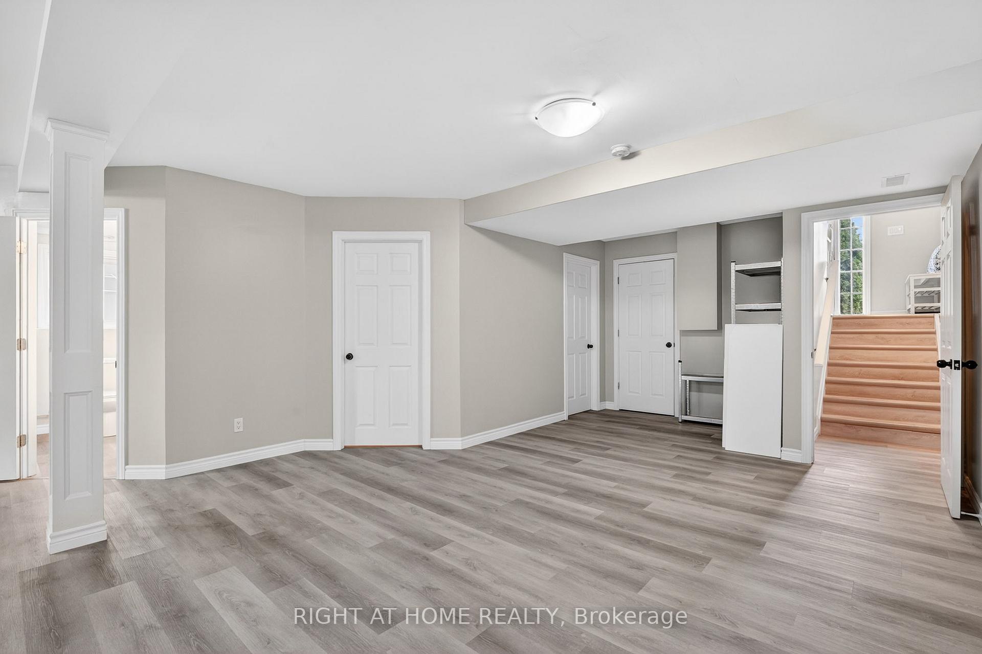 Photo 34 of 5524 Fraser Street, Niagara Falls, Cherrywood — HOMEH