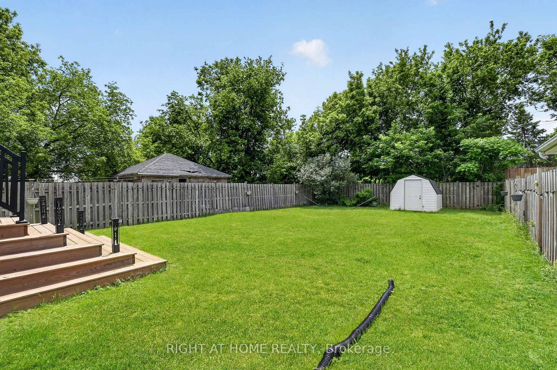 Photo 45 of 5524 Fraser Street, Niagara Falls, Cherrywood — HOMEH