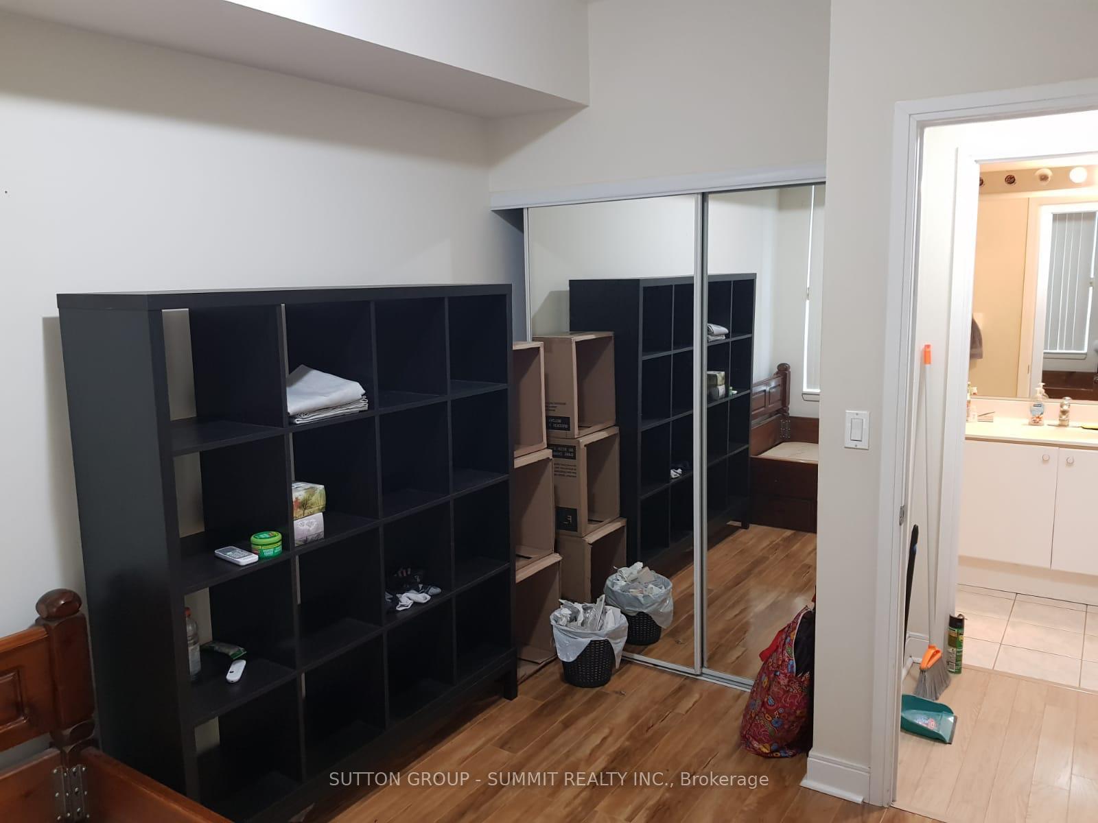 Photo 7 of Unit 1008, 90 Absolute Avenue, Mississauga, City Centre — HOMEH