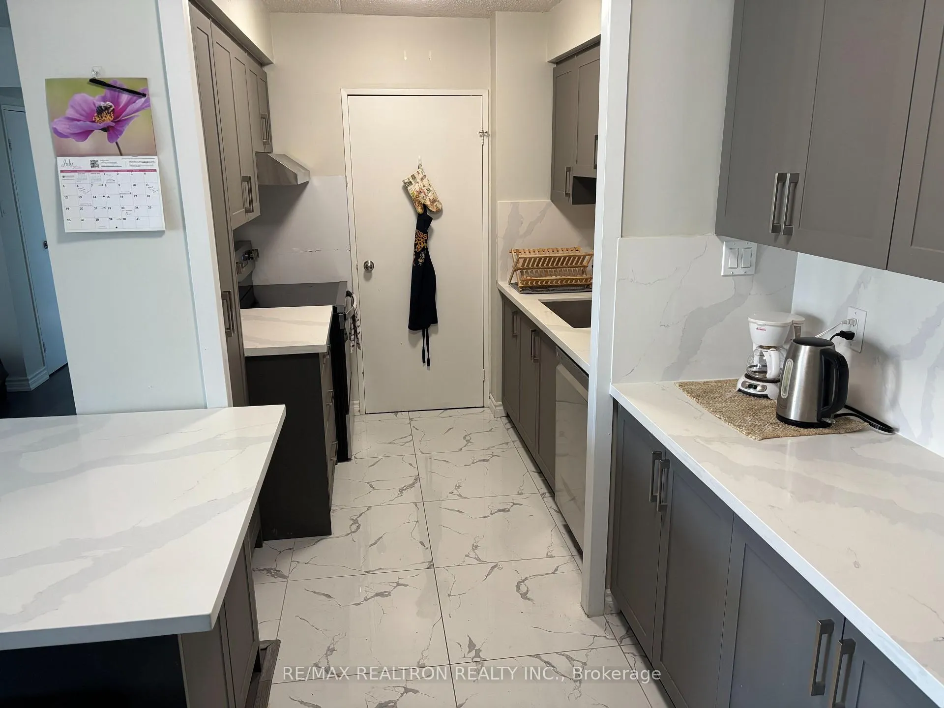 Photo 3 of Unit 405, 1540 Pickering Parkway, Pickering, Town Centre — HOMEH