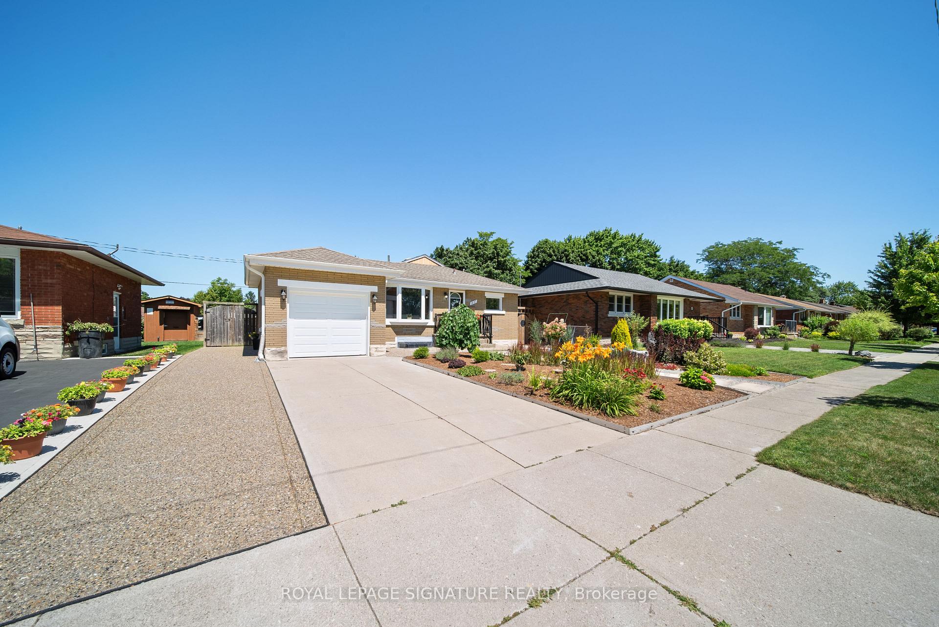 Photo 14 of 1037 Clare Avenue, Cambridge, Preston Centre — HOMEH