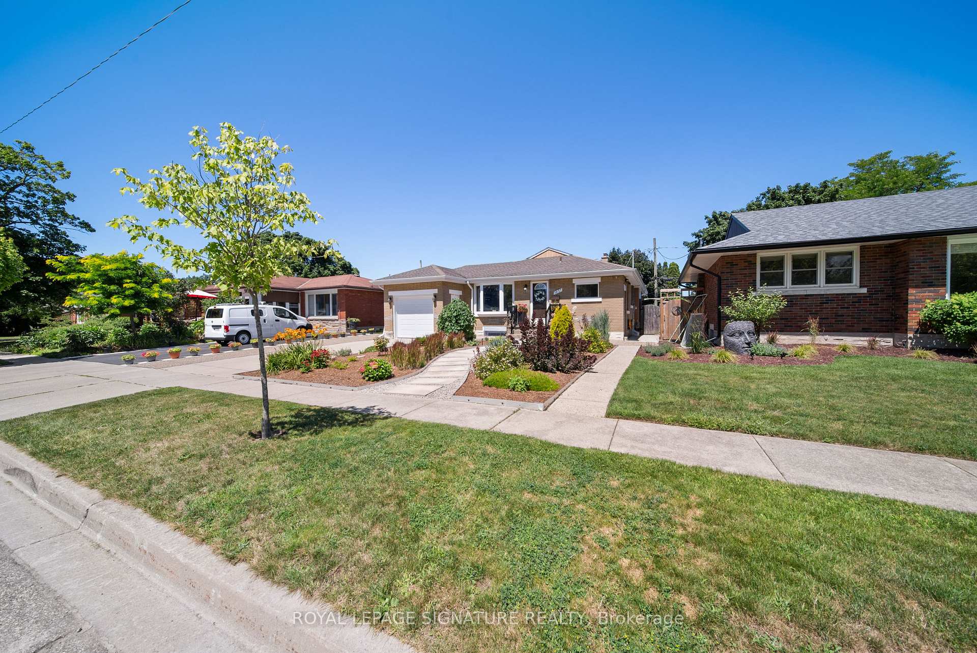 Photo 17 of 1037 Clare Avenue, Cambridge, Preston Centre — HOMEH