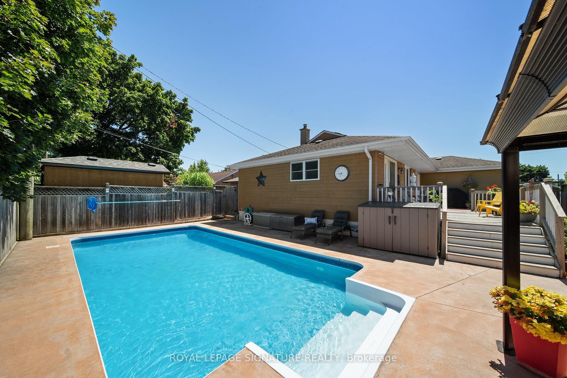 Photo 19 of 1037 Clare Avenue, Cambridge, Preston Centre — HOMEH