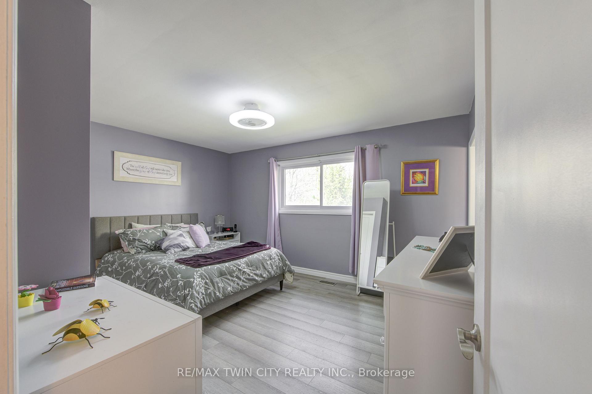 Photo 22 of 186 Shuh Avenue, Kitchener, Stanley Park — HOMEH