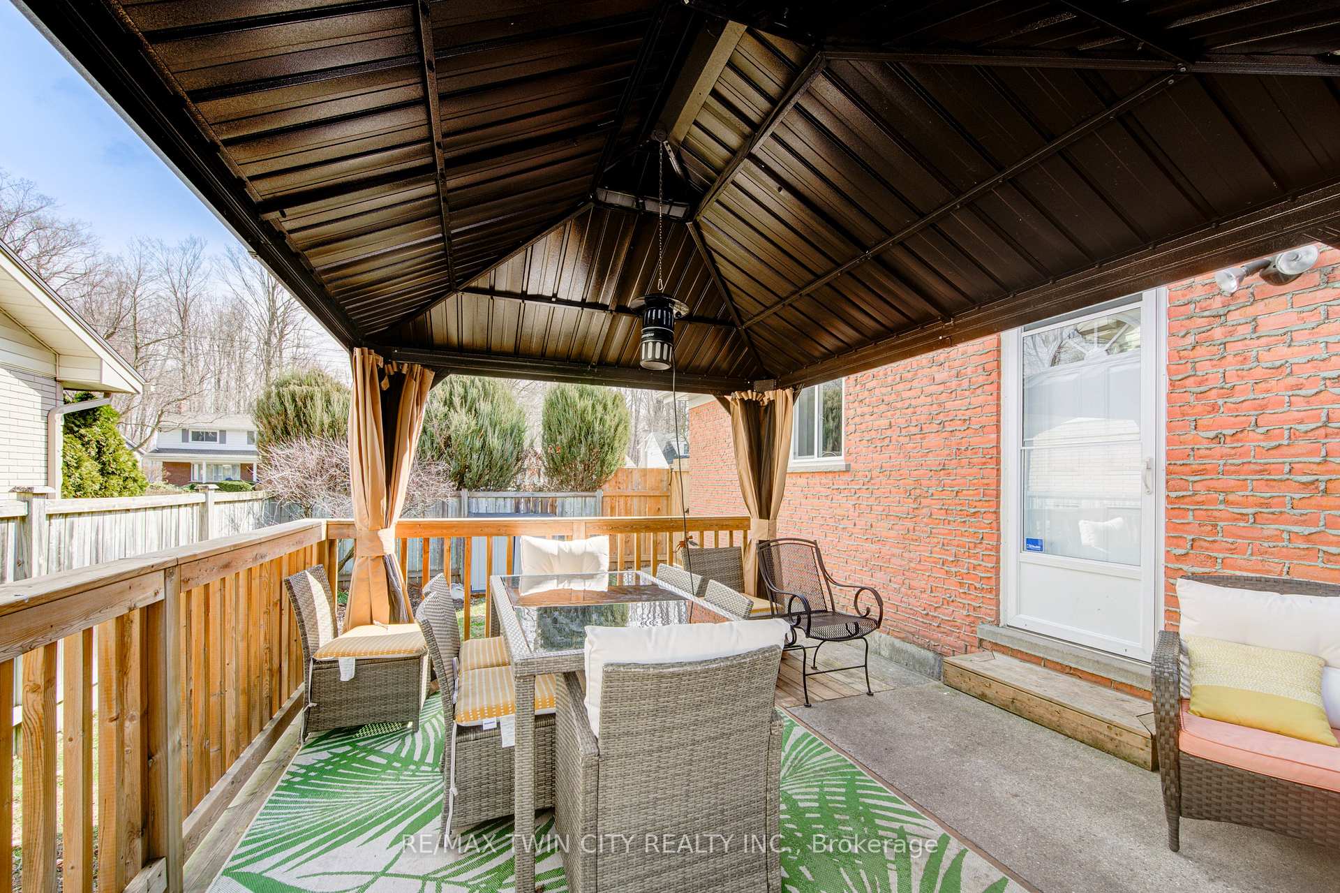 Photo 49 of 186 Shuh Avenue, Kitchener, Stanley Park — HOMEH