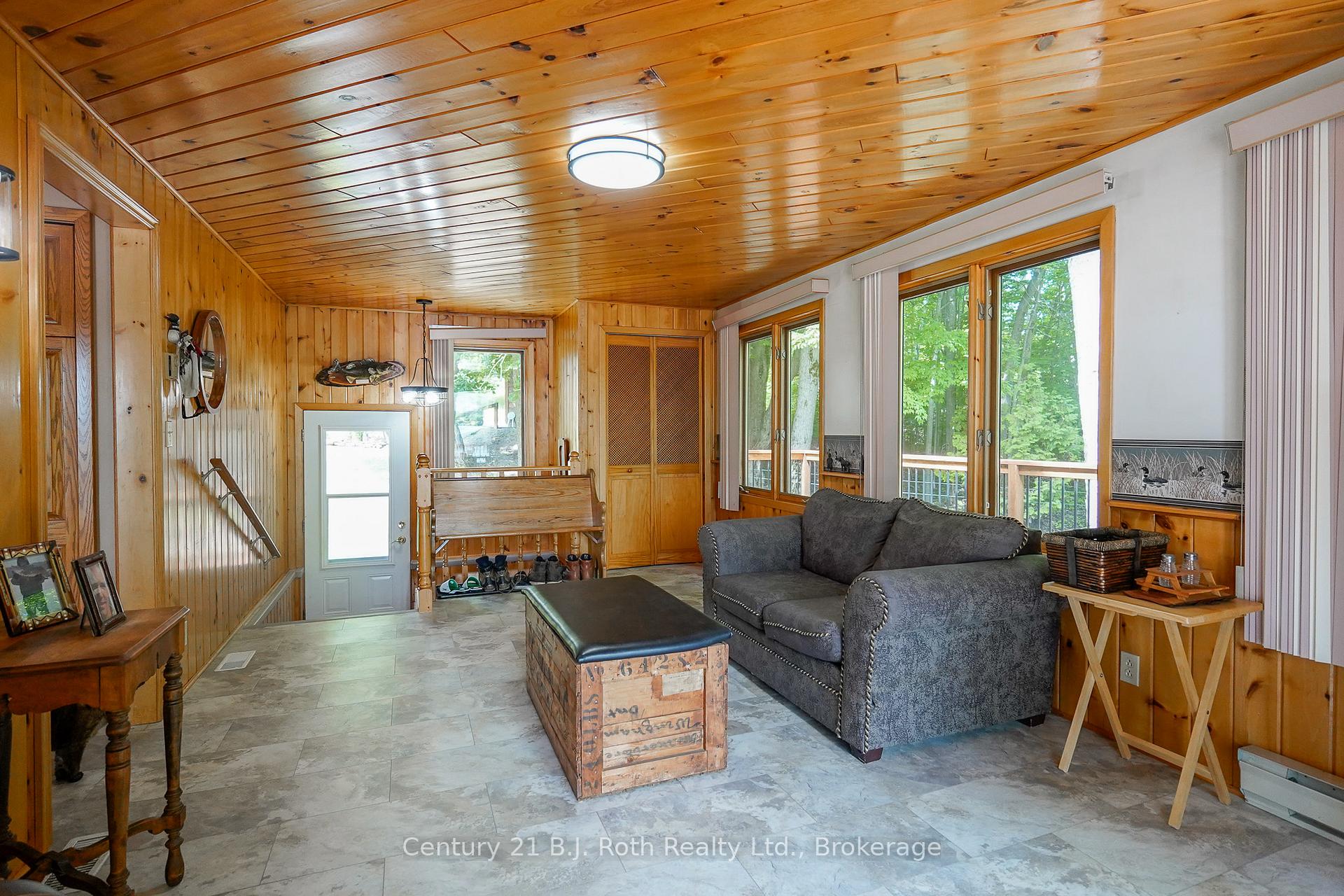 Photo 17 of 169 Odd'S Drive, Parry Sound Remote Area, Restoule — HOMEH