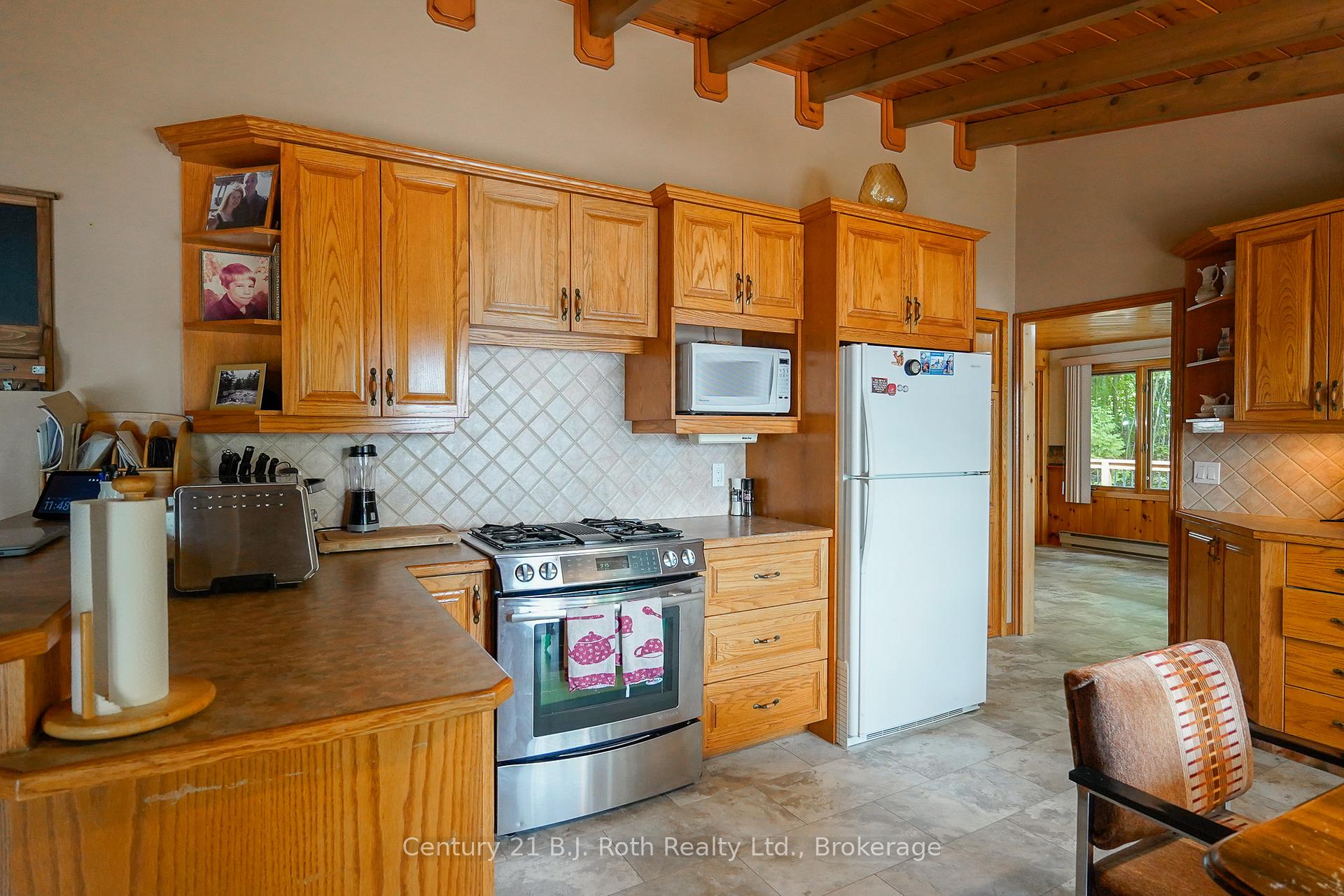 Photo 28 of 169 Odd'S Drive, Parry Sound Remote Area, Restoule — HOMEH
