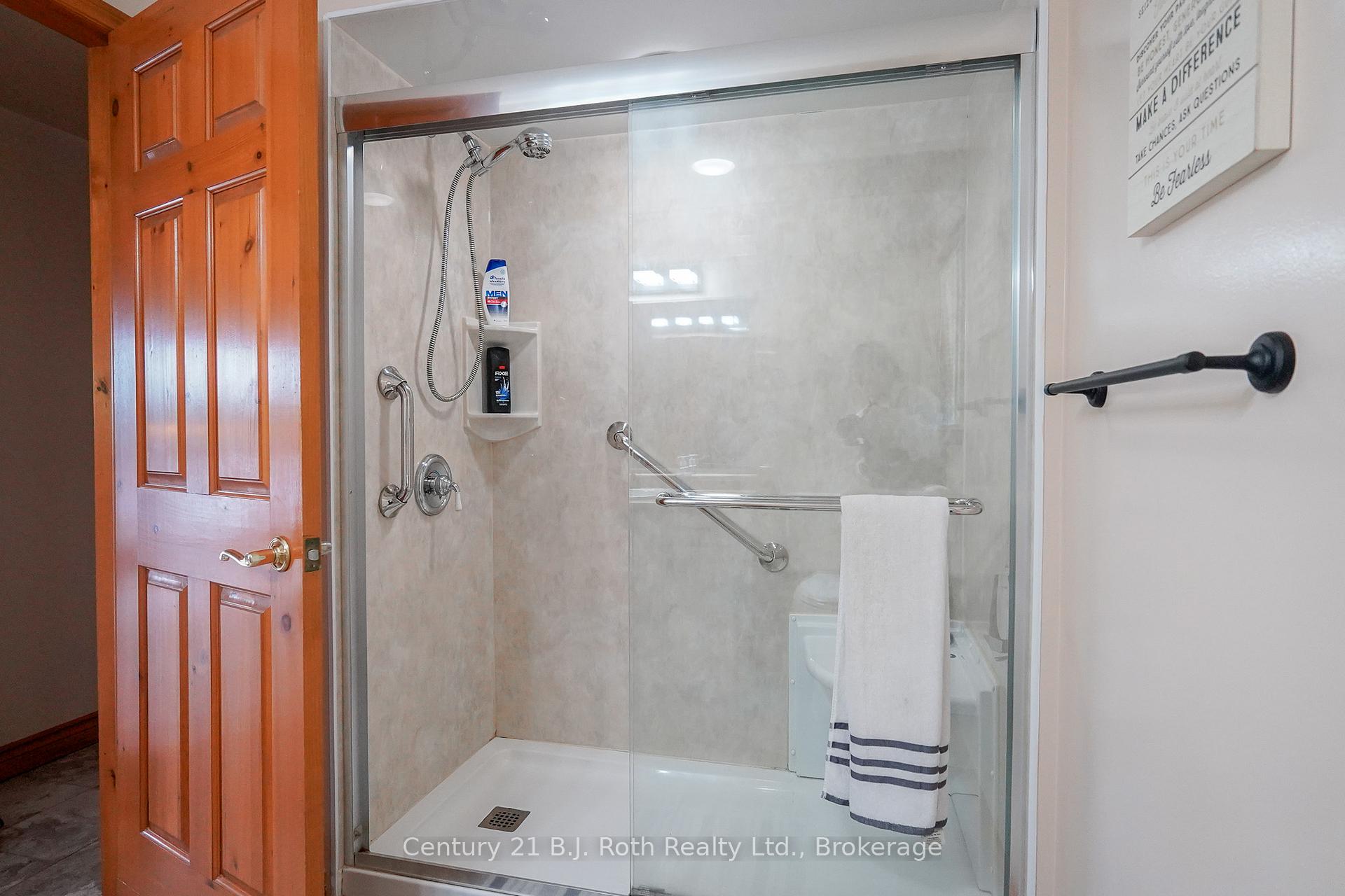 Photo 39 of 169 Odd'S Drive, Parry Sound Remote Area, Restoule — HOMEH
