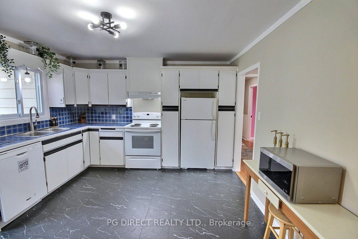 Photo 6 of 2402 Hamilton Road, Quinte West, Sidney Ward — HOMEH