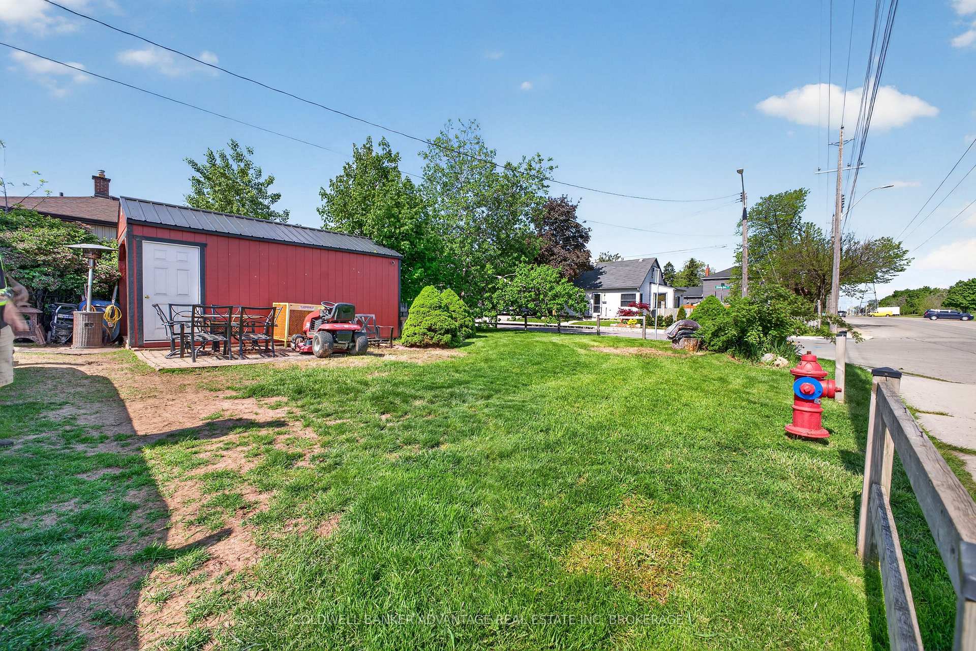 Photo 3 of 614 Waterloo Street, Hamilton, Parkview — HOMEH