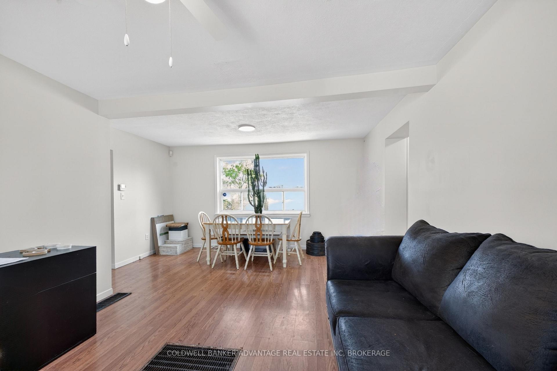 Photo 17 of 614 Waterloo Street, Hamilton, Parkview — HOMEH